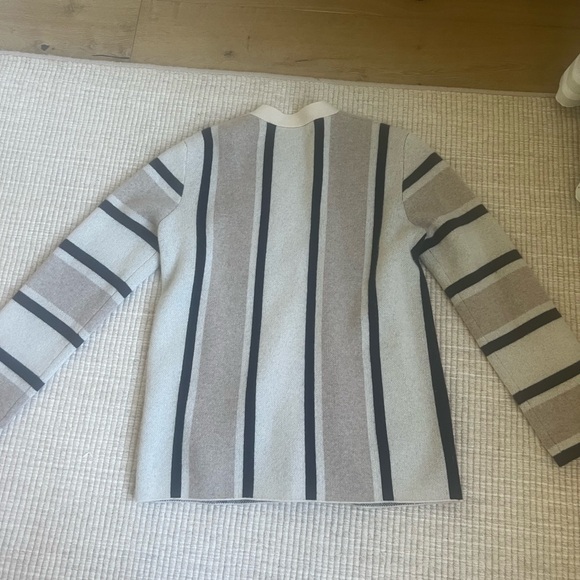 LaLigne “La Palma” Cashmere Cardigan. Size XS - Picture 7 of 7
